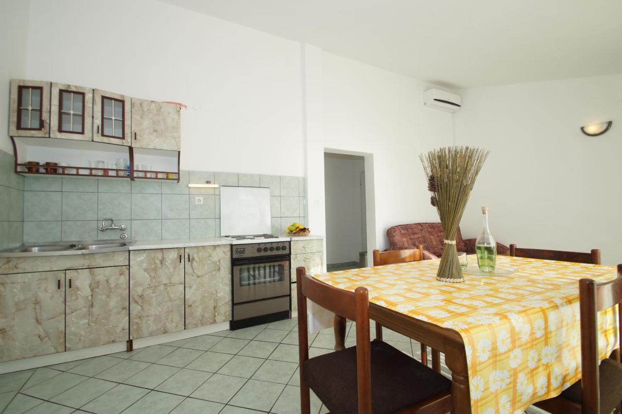 Apartments By The Sea Zavalatica, Korcula - 247 מראה חיצוני תמונה